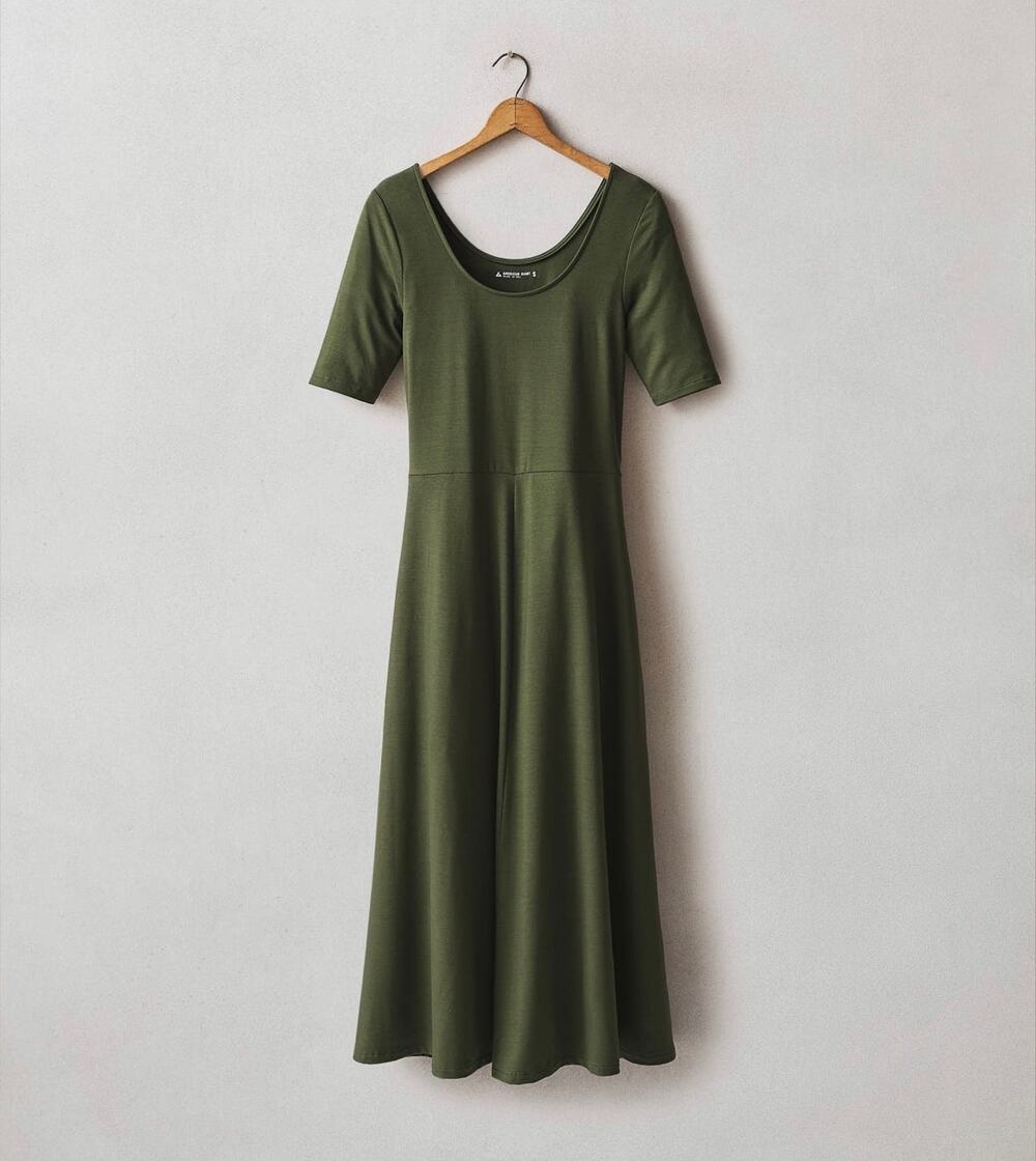 American Giant Women's Short Sleeve Flex Dress Rifle Green Size Large NWOT